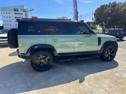 2022 Land Rover Defender 110 P400 75th Edition L663 MY23.5 AWD Grasmere Green