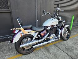 1995 Honda VT1100C (SHADOW) WHITE