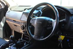 2019 Isuzu D-MAX SX MY19 4X4 Dual Range Cosmic Black