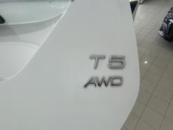 2017 Volvo XC60 T5 R-Design