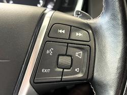 2017 Volvo XC60 T5 R-Design