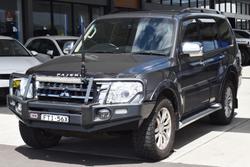 2019 Mitsubishi Pajero GLS