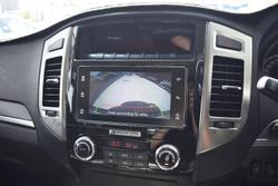 2019 Mitsubishi Pajero GLS