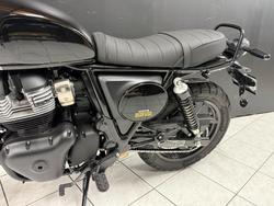 2025 Royal Enfield INTERCEPTOR 650 E5 CLASSIC Black