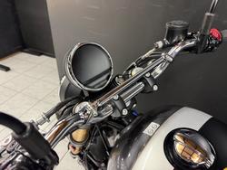 2025 Royal Enfield INTERCEPTOR 650 E5 CLASSIC Black