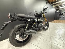 2025 Royal Enfield INTERCEPTOR 650 E5 CLASSIC Black