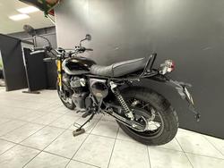 2025 Royal Enfield INTERCEPTOR 650 E5 CLASSIC Black