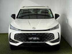 2025 MG HS Super Hybrid Essence