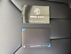 2025 MG HS Super Hybrid Essence