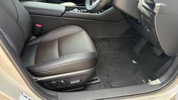 2025 Mazda 3 G25 Astina