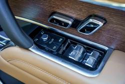 2024 Land Rover Range Rover P460e HSE PHEV