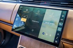 2024 Land Rover Range Rover P460e HSE PHEV