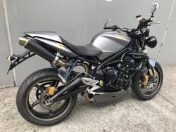2009 Triumph
Street Triple 675