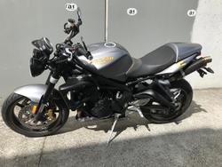 2009 Triumph
Street Triple 675