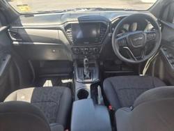 2025 Isuzu D-MAX X-RIDER