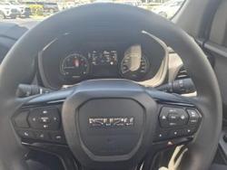 2025 Isuzu D-MAX X-RIDER