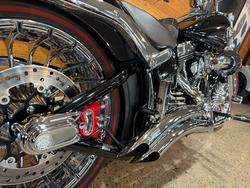 2017 Harley-davidson FXSB SOFTAIL BREAKOUT Black