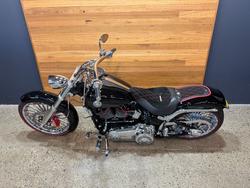 2017 Harley-davidson FXSB SOFTAIL BREAKOUT Black