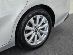 2019 Toyota Camry Ascent