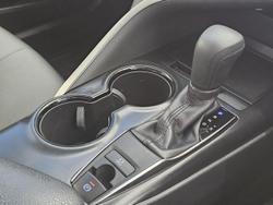 2019 Toyota Camry Ascent