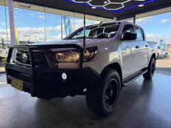 2020 Toyota Hilux SR