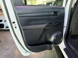 2020 Toyota Hilux SR