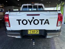 2020 Toyota Hilux SR