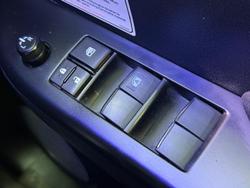 2020 Toyota Hilux SR