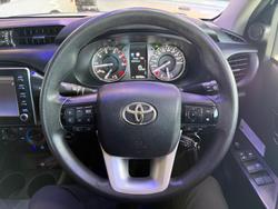 2020 Toyota Hilux SR