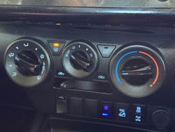 2020 Toyota Hilux SR