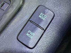 2020 Toyota Hilux SR