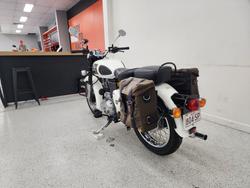 2018 Royal Enfield CLASSIC 350 White