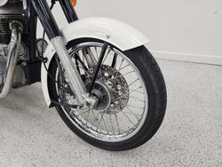 2018 Royal Enfield CLASSIC 350 White