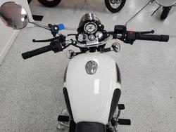 2018 Royal Enfield CLASSIC 350 White