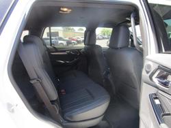 2025 Isuzu MU-X LS-T