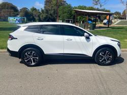 2022 Kia
Sportage SX