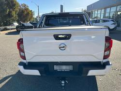2025 Nissan Navara ST-X