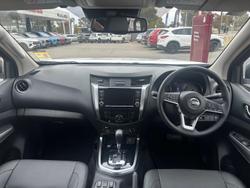 2025 Nissan Navara ST-X