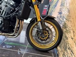 2025 Kawasaki Z900RS SE BLACK