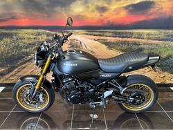 2025 Kawasaki Z900RS SE BLACK