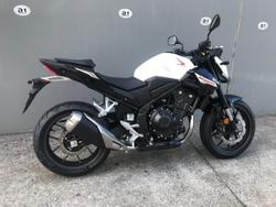 2025 Honda
                CB500 Hornet