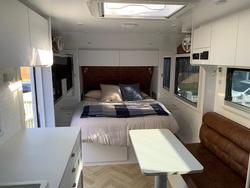 2025 Wonderland RV Amaroo 18'06