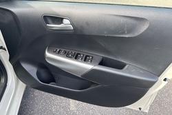 2025 Kia
                Picanto Sport
