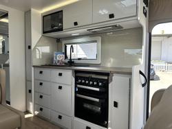 2025 JB Caravans Dirt Road Extreme 19'6 Fd