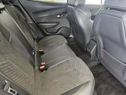 2023 Peugeot 2008 GT