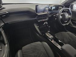 2023 Peugeot 2008 GT