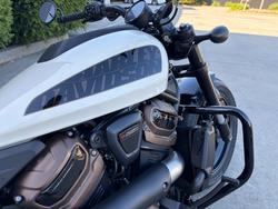 2022 HARLEY-DAVIDSON RH1250S SPORTSTER S white