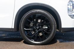 2023 Mitsubishi
                Outlander LS Black Edition