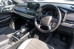 2023 Mitsubishi
                Outlander LS Black Edition