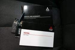 2023 Mitsubishi Triton Sport Edition